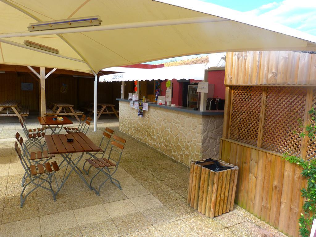 Camping La Maurie Foulerot Ngoại thất bức ảnh